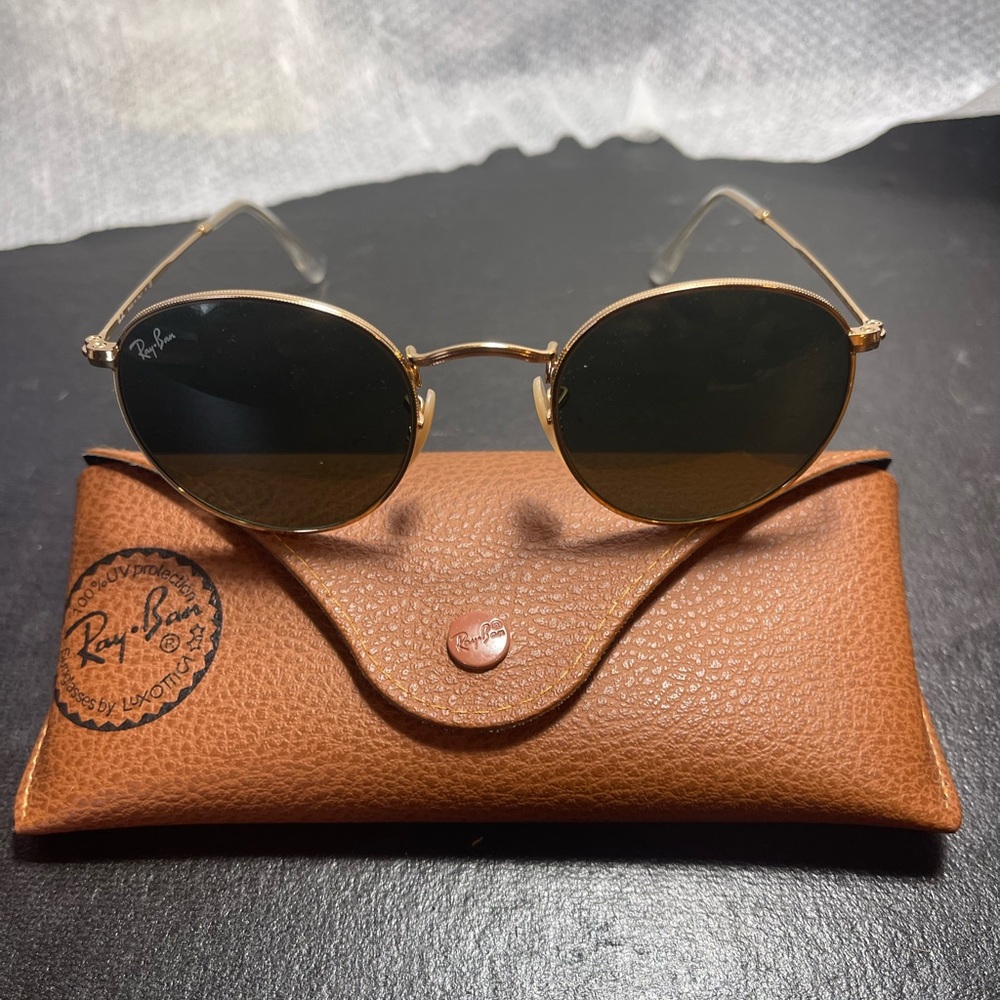 Men’s RayBan RB3447 Round Metal Sunglasses